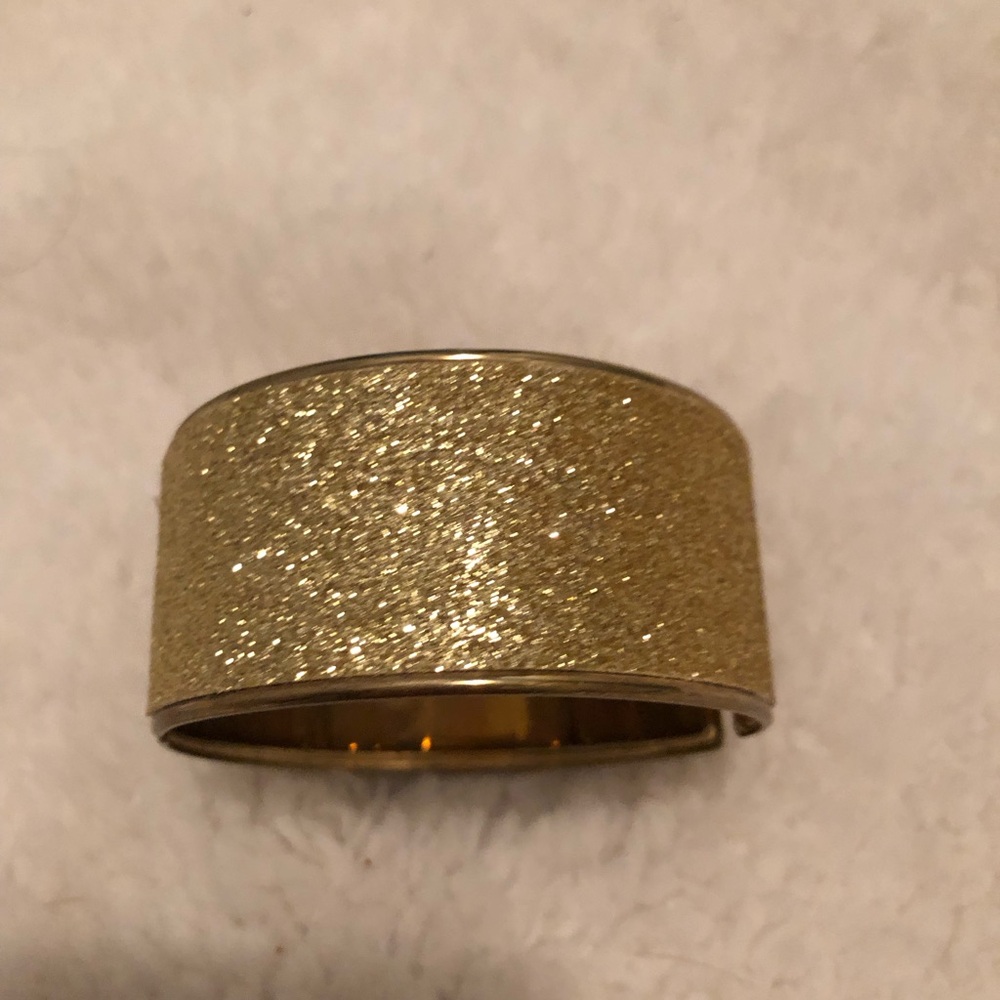 Elegant Gold Glitter Bangle Bracelet
